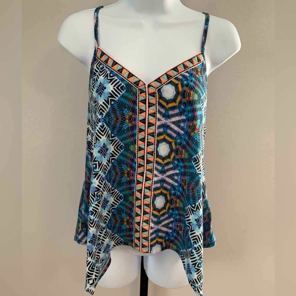 Mason & Mackenzie Vibrant Geometric Camisole Tank